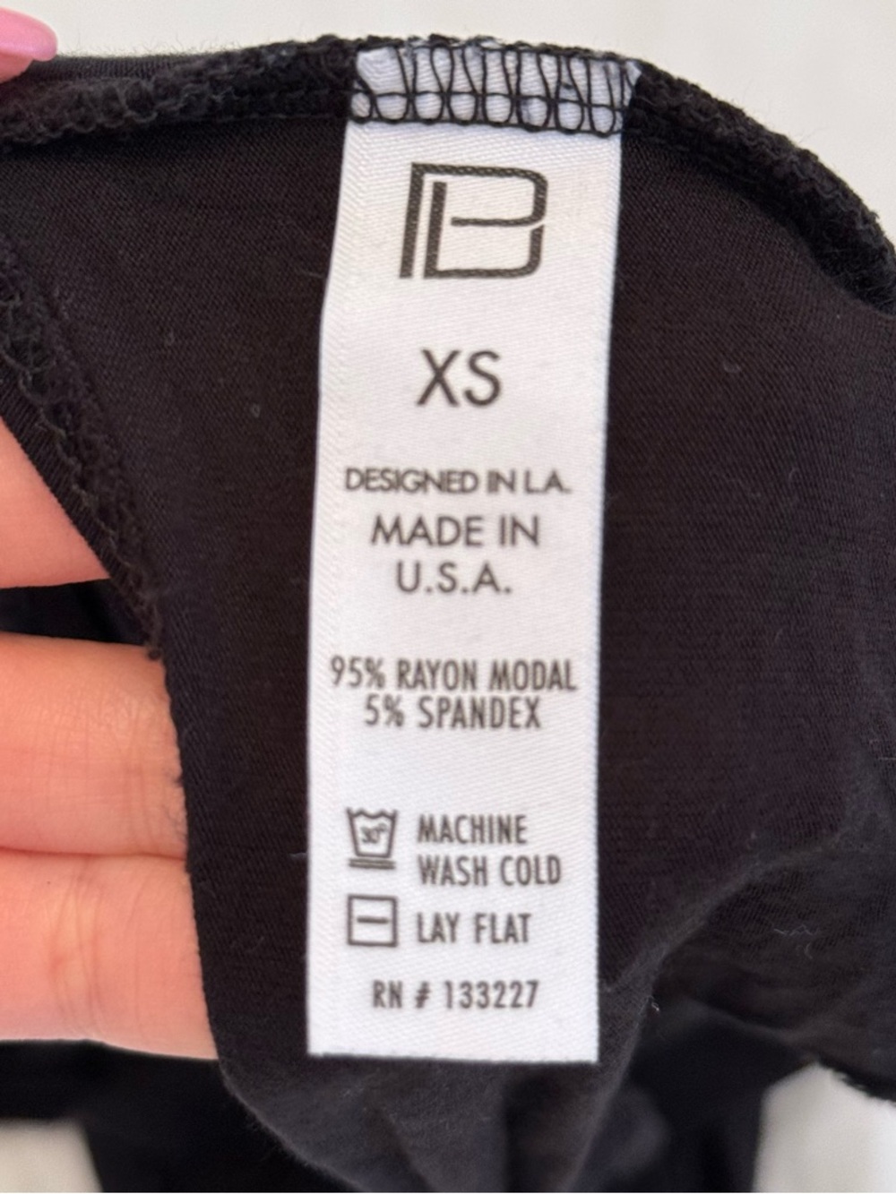 Body Language Black Open Back Flowy Tank Top - Picture 5 of 5